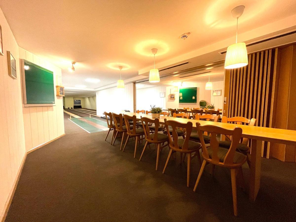 ורל Maifeld Sport- Und Tagungshotel מראה חיצוני תמונה